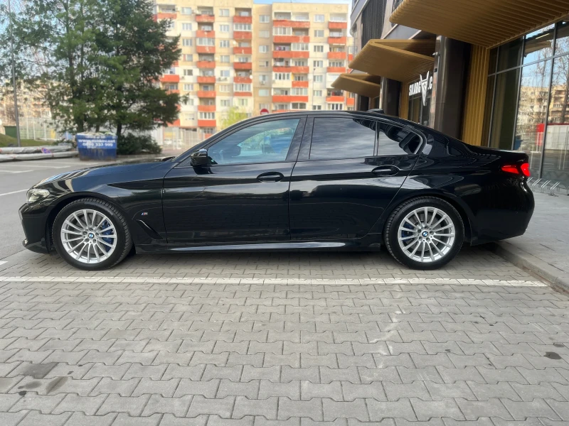 BMW 530 xD Facelift Mild-hybrid Официален Сервиз, снимка 8 - Автомобили и джипове - 49535392