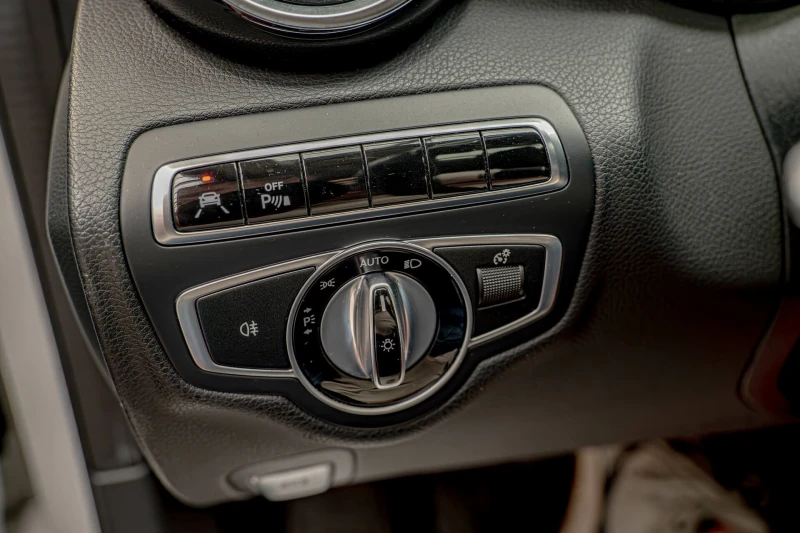 Mercedes-Benz C 250 4Matic/Bluetec/Blind Spot/Dynamic LED, снимка 12 - Автомобили и джипове - 50477347