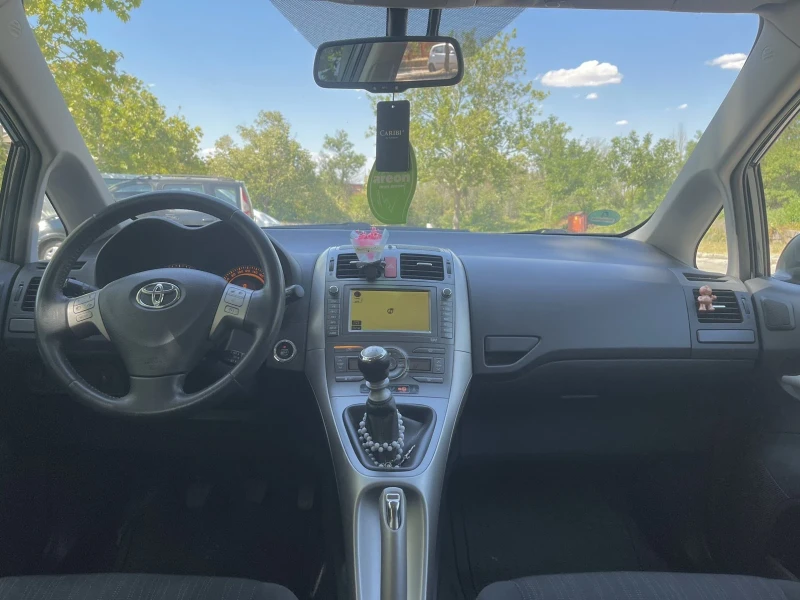 Toyota Auris 2.0 D4D keyless Сервизна книжка, снимка 5 - Автомобили и джипове - 51098690