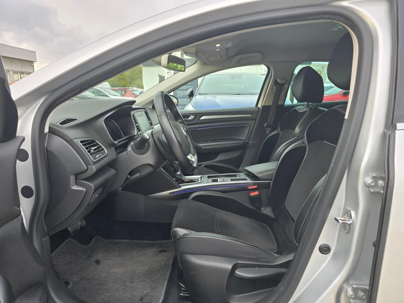 Renault Megane 1.3 Tce Intens, снимка 6 - Автомобили и джипове - 52148122