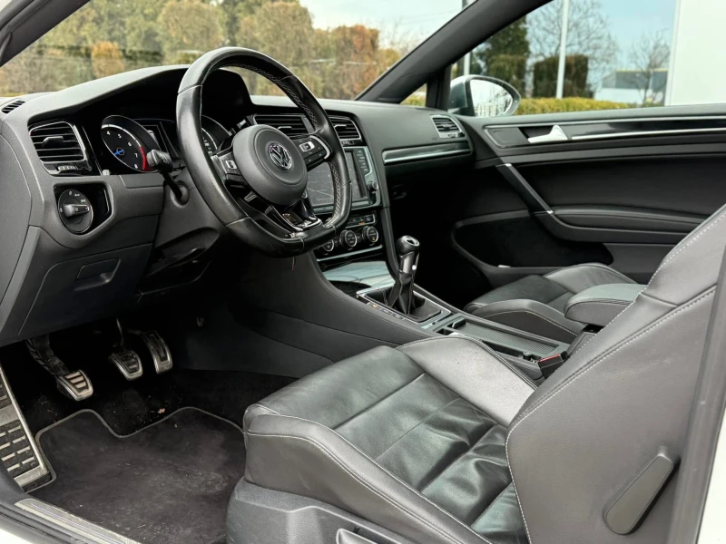 VW Golf * * * *  7 R  * * * * , снимка 11 - Автомобили и джипове - 52302581