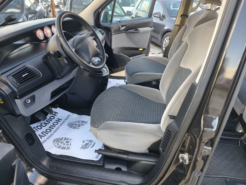 Citroen C8 2.0HDI, 7 места, снимка 7 - Автомобили и джипове - 53099778