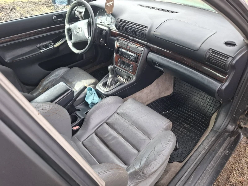 Audi A4 1.8 Т, снимка 5 - Автомобили и джипове - 53433052