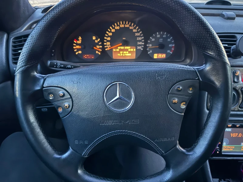 Mercedes-Benz CLK Master Edition, снимка 11 - Автомобили и джипове - 53492151