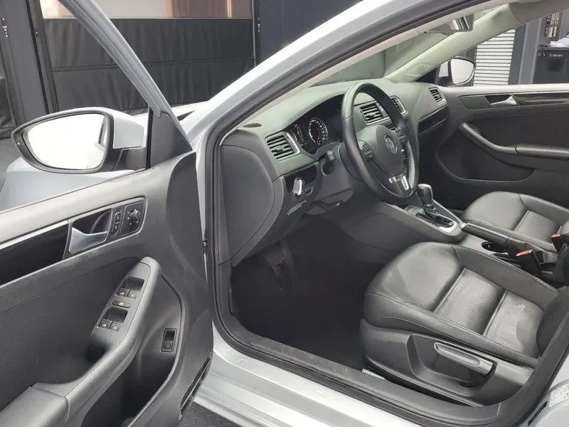 VW Jetta 2.0 TDI - изображение 10