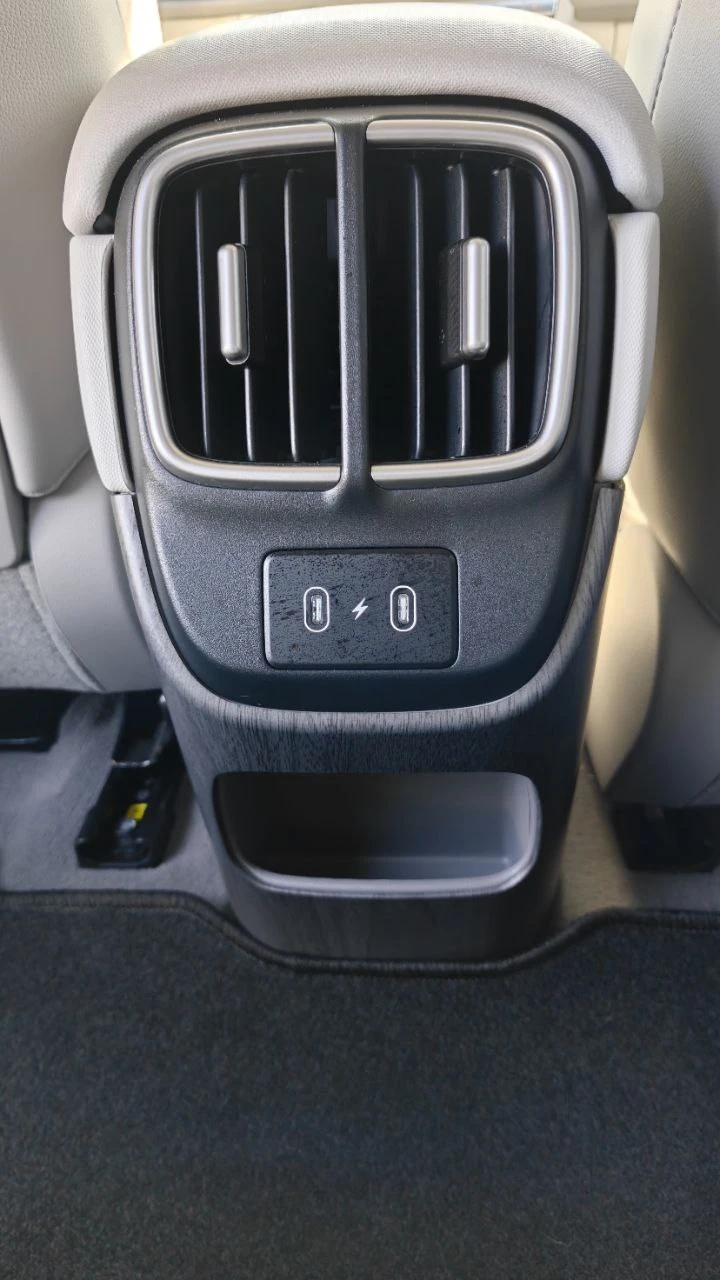 Hyundai Ioniq 6 UNIQ 4x4 325 �.�.��� ���������� | �������� �� 2031 | Mobile.bg � ����������� 12