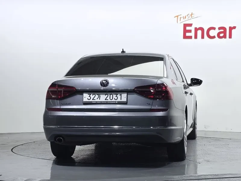 VW Passat 2.0 TSI B7, снимка 4 - Автомобили и джипове - 55295579