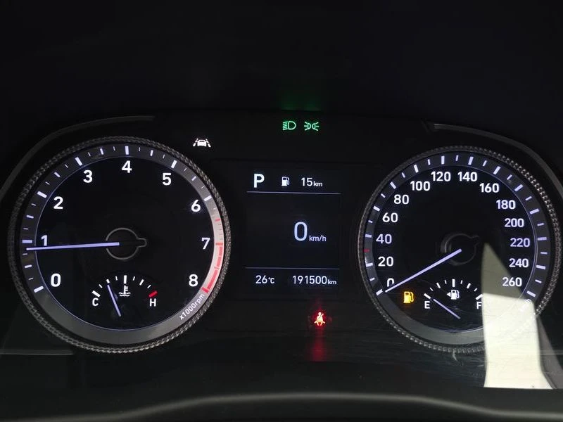 Hyundai Sonata 2.0 Automatic, снимка 10 - Автомобили и джипове - 55658600