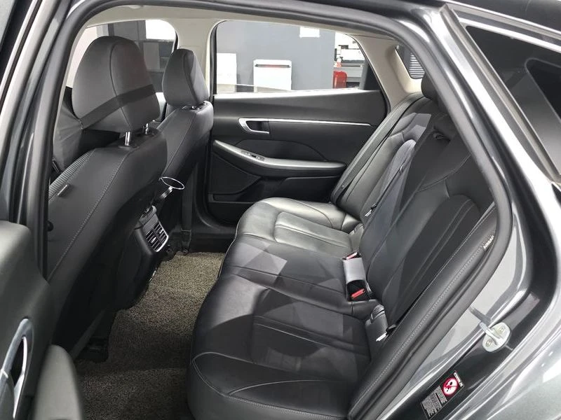 Hyundai Sonata 2.0 Automatic, снимка 15 - Автомобили и джипове - 55658600