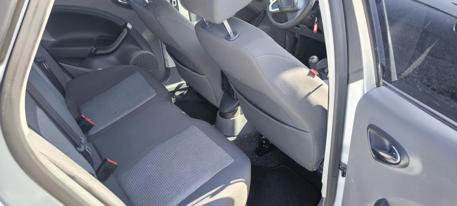 Seat Ibiza 1, 6i 16V SPORT Швейцария 105кс | Mobile.bg — изображение 11