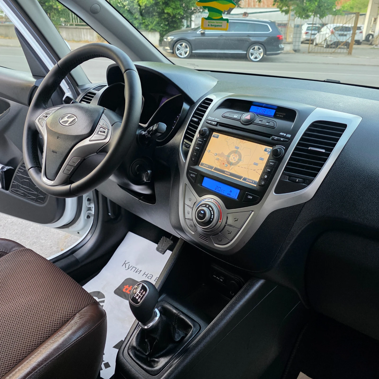Hyundai Ix20 1.4 CRDI KAMERA NAVI KOJA - изображение 5