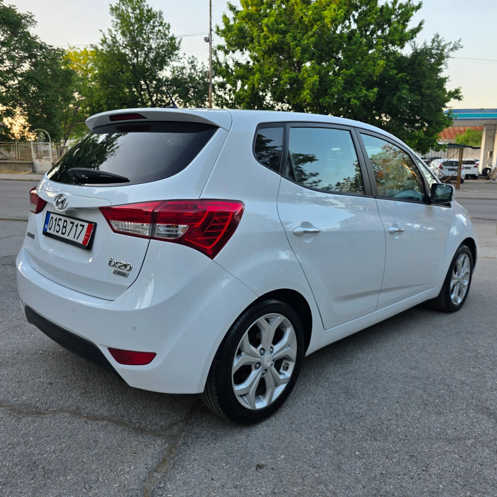 Hyundai Ix20 1.4 CRDI KAMERA NAVI KOJA - изображение 3