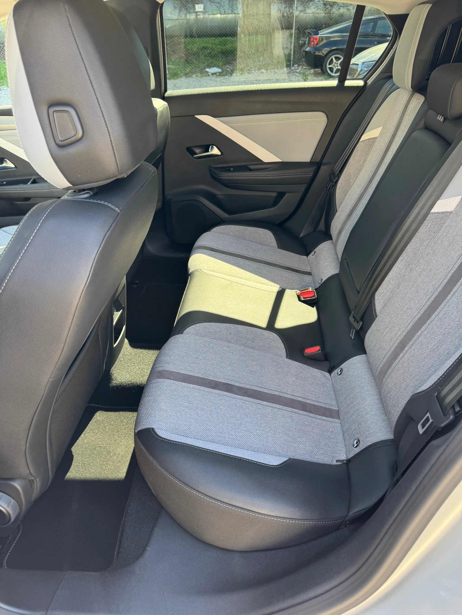 Opel Astra  - изображение 9
