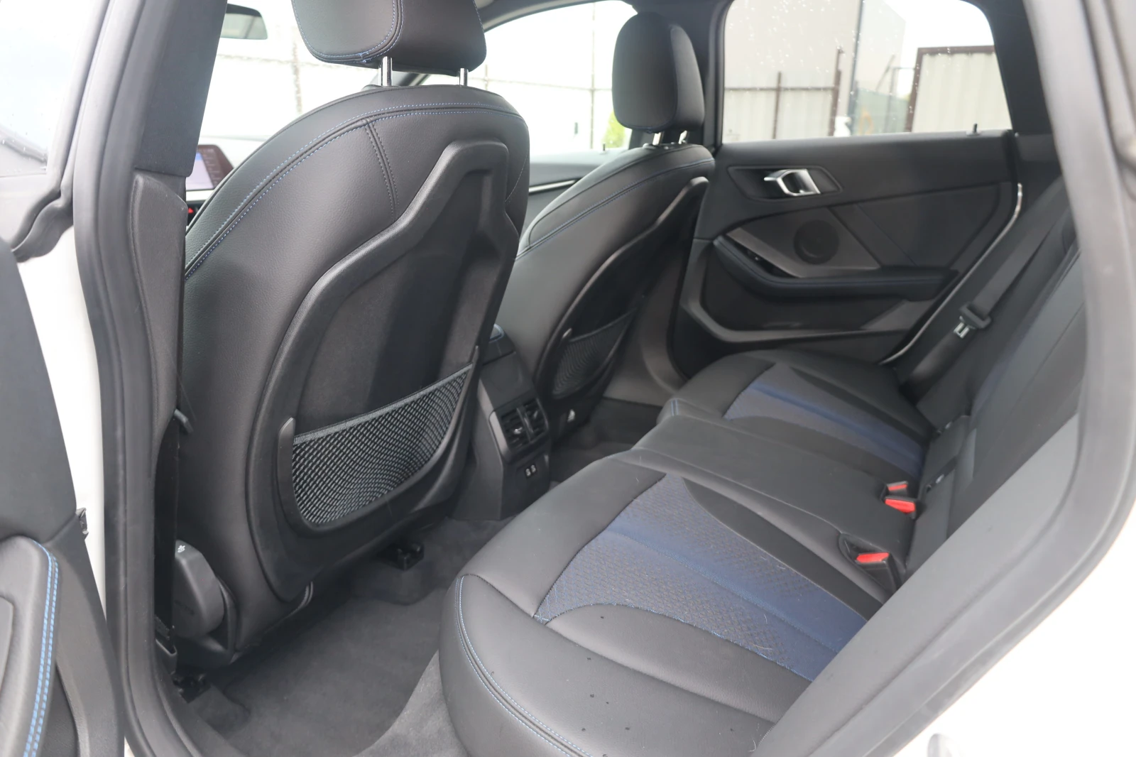 BMW 2 Gran Coupe 218i M LED Distronic SzH PDK Automat Lane #iCarbg - изображение 10