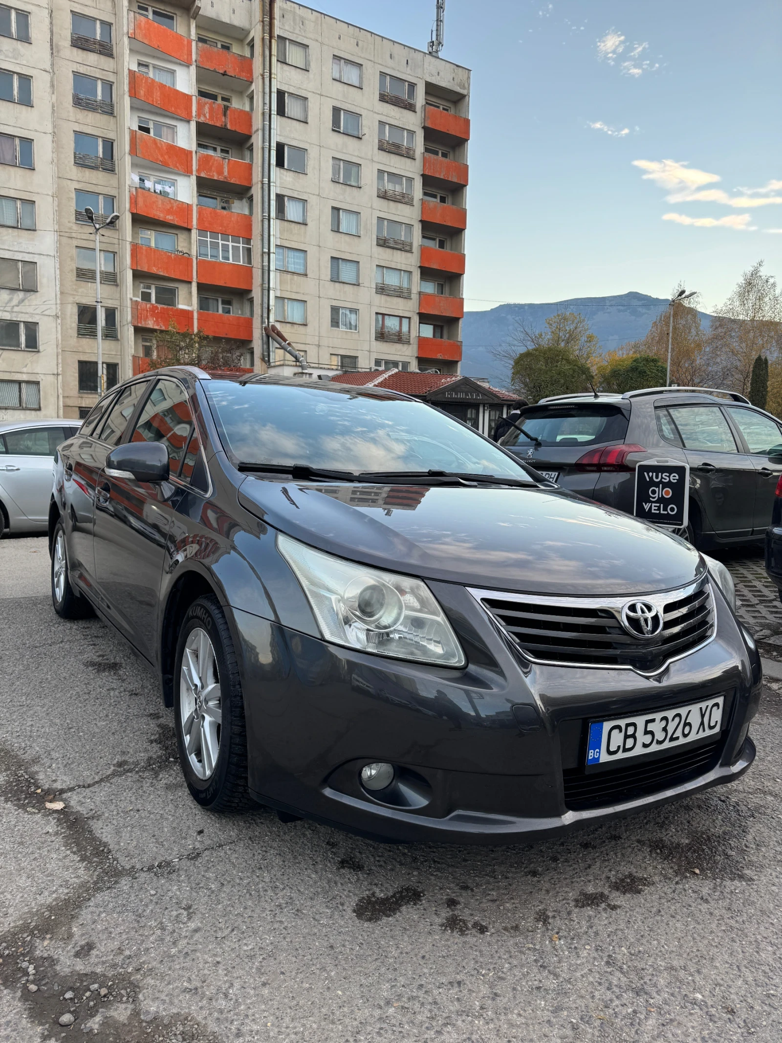 Toyota Avensis 2.0i, Navi, Automat - изображение 3