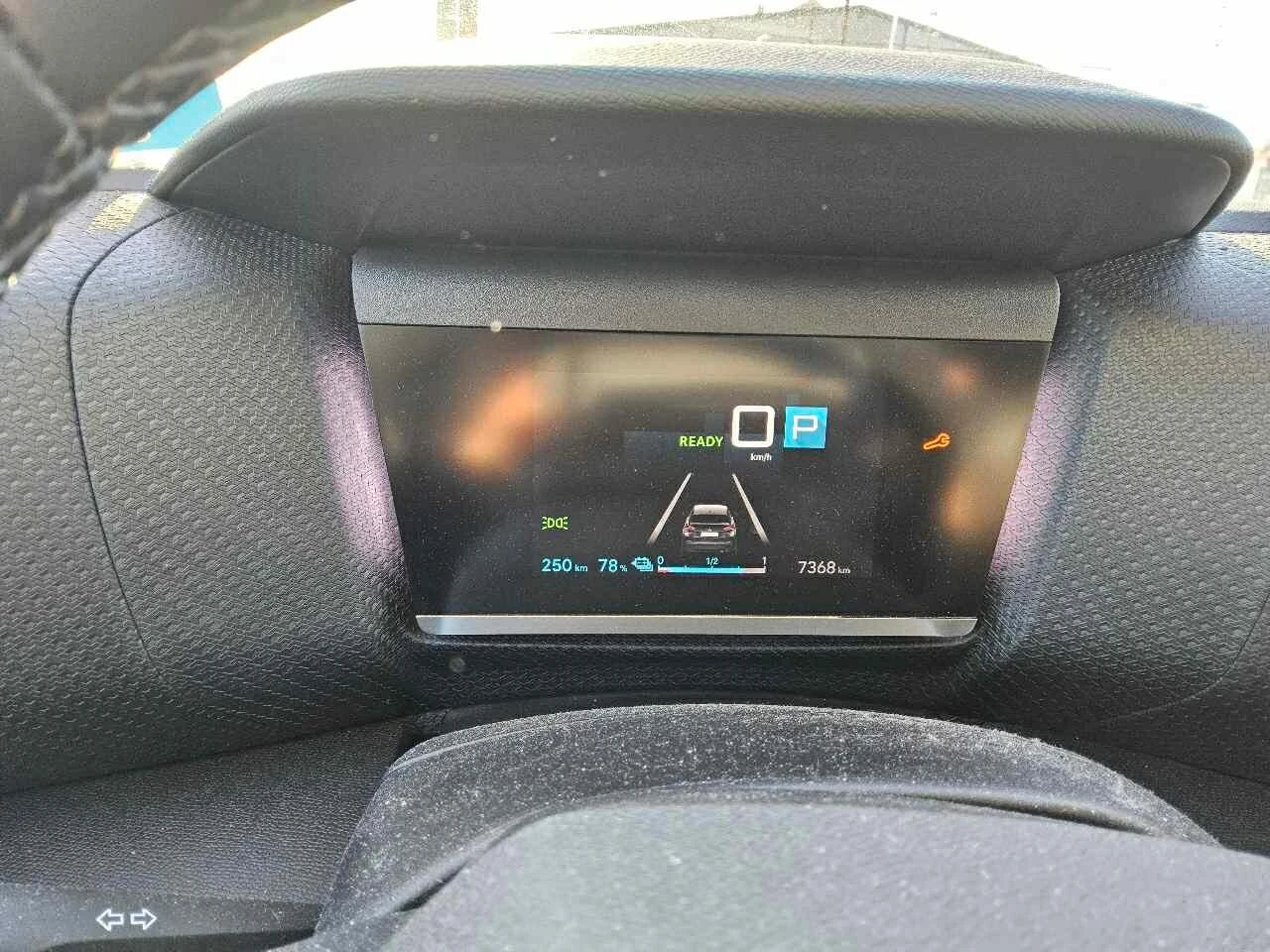 Citroen C4 SHINE Бързо DC зареждане (CCS) до 100 kW - изображение 3