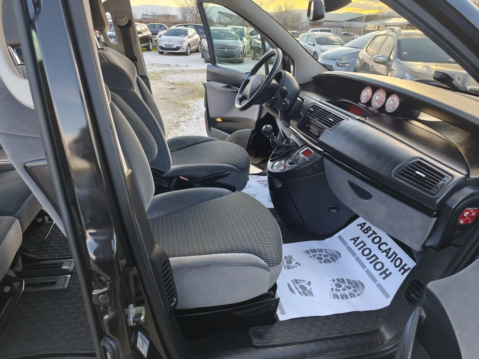 Citroen C8 2.0HDI, 7 ����� | Mobile.bg � ����������� 10