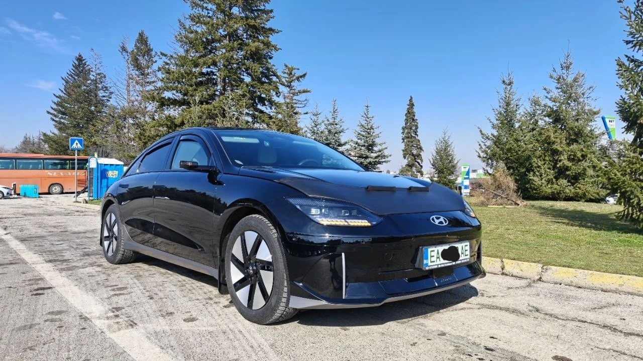 Hyundai Ioniq 6 UNIQ 4x4 325 �.�.��� ���������� | �������� �� 2031 | Mobile.bg � ����������� 2