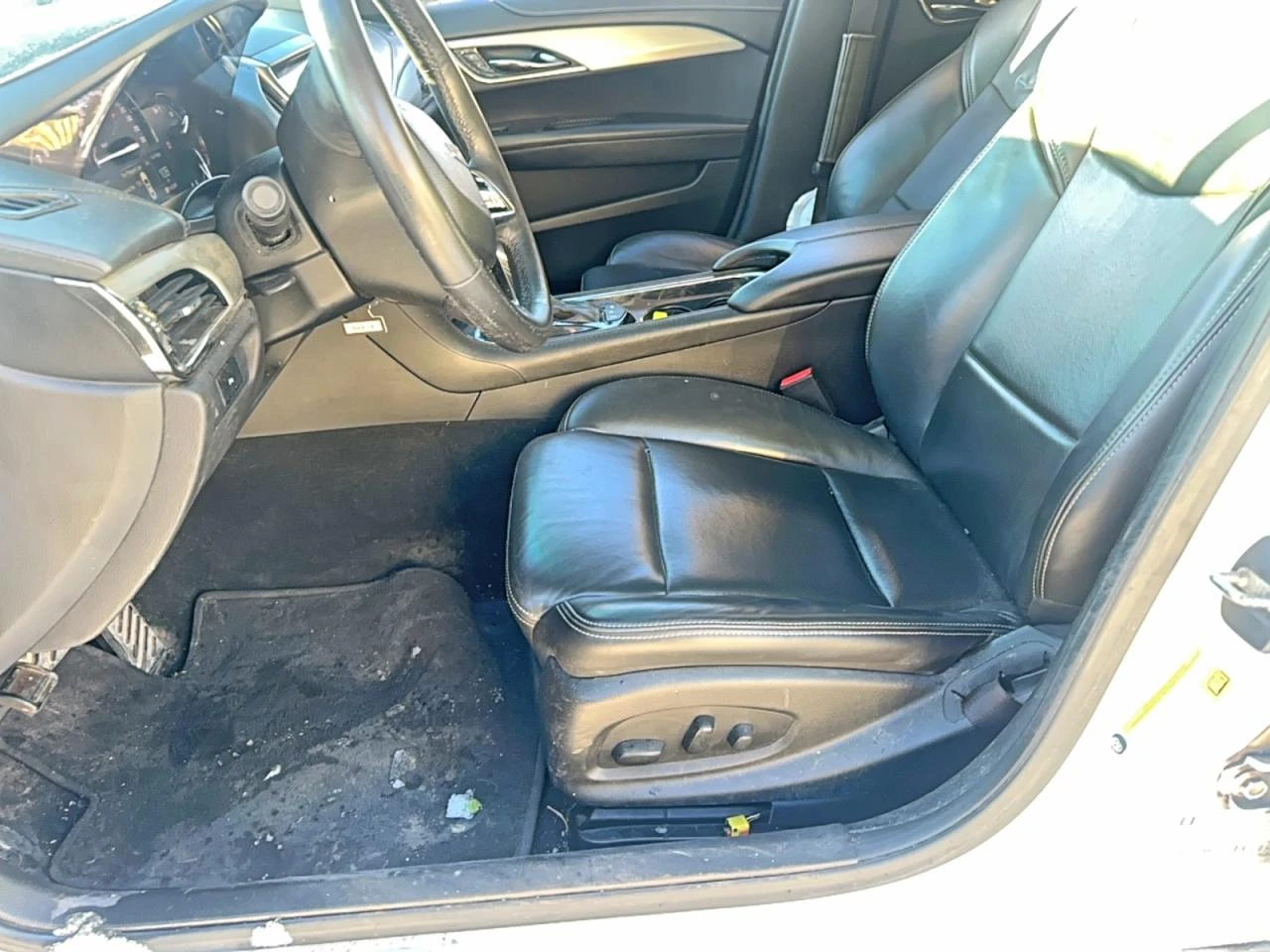 Cadillac ATS 2.0l Luxury * Крайна цена до БГ* , снимка 12 - Автомобили и джипове - 53791335