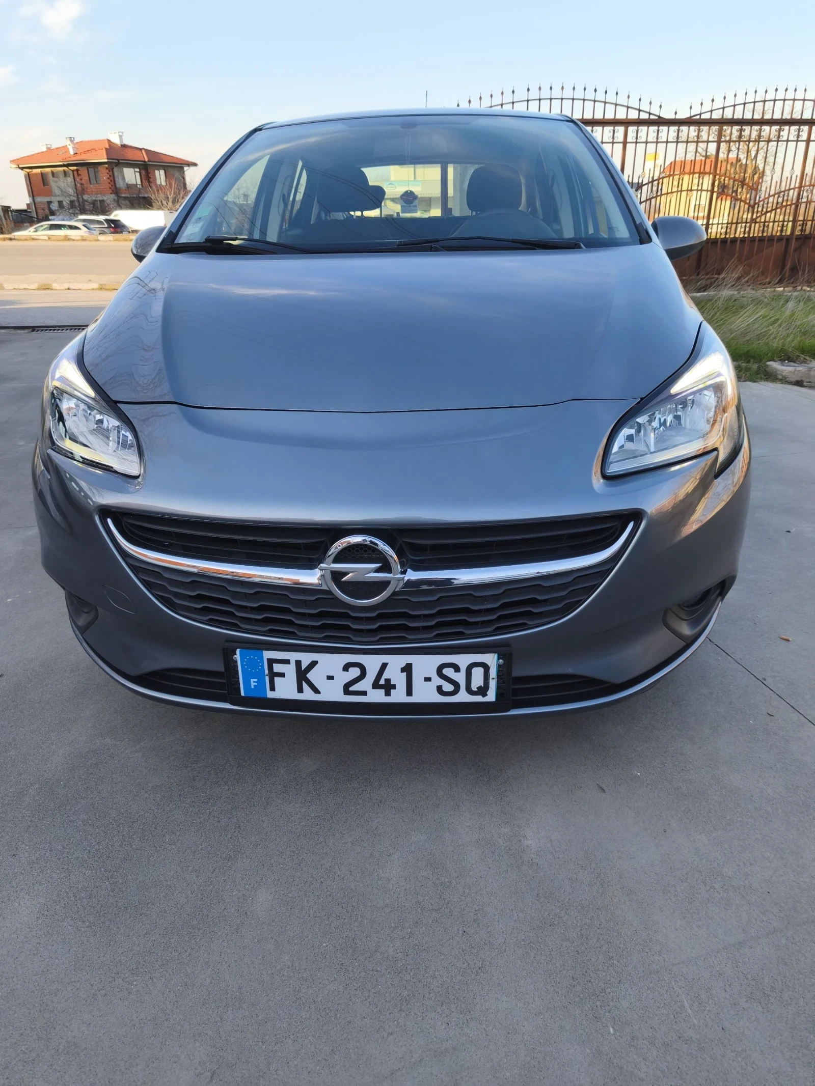 Opel Corsa 1.4i, снимка 3 - Автомобили и джипове - 54335850