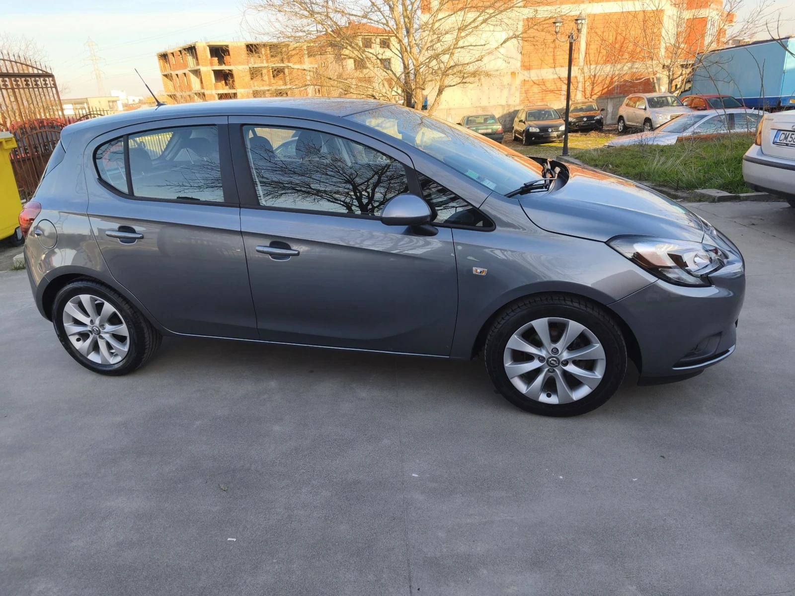 Opel Corsa 1.4i, снимка 6 - Автомобили и джипове - 54335850