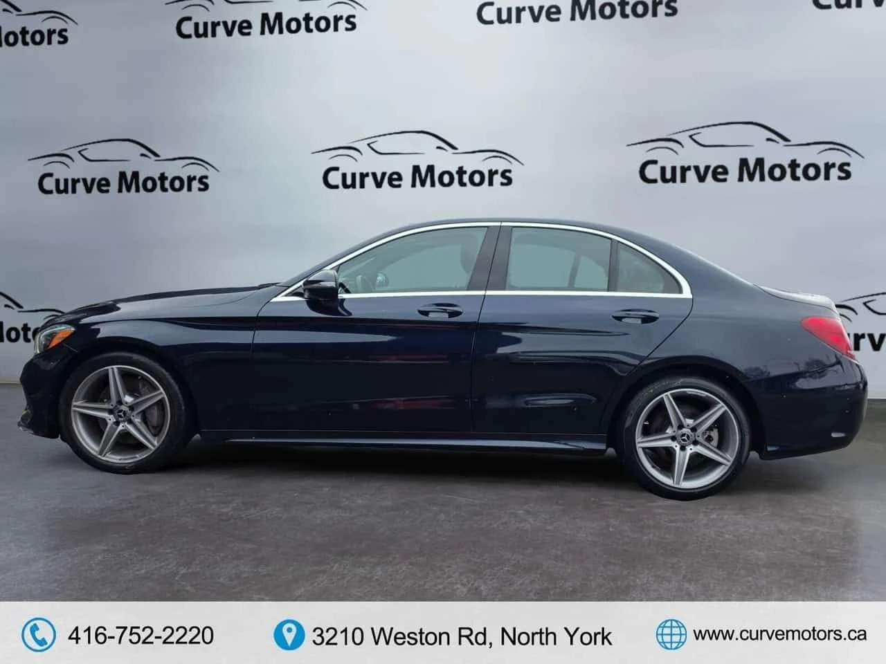 Mercedes-Benz C 300 4MATIC AMG PKG * NO ACCIDENTS / PANO / BLIND, снимка 4 - Автомобили и джипове - 54345346