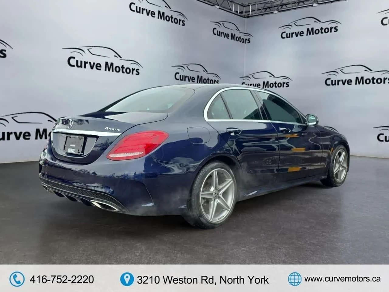 Mercedes-Benz C 300 4MATIC AMG PKG * NO ACCIDENTS / PANO / BLIND, снимка 7 - Автомобили и джипове - 54345346