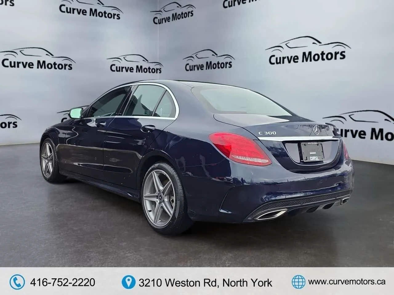 Mercedes-Benz C 300 4MATIC AMG PKG * NO ACCIDENTS / PANO / BLIND, снимка 5 - Автомобили и джипове - 54345346