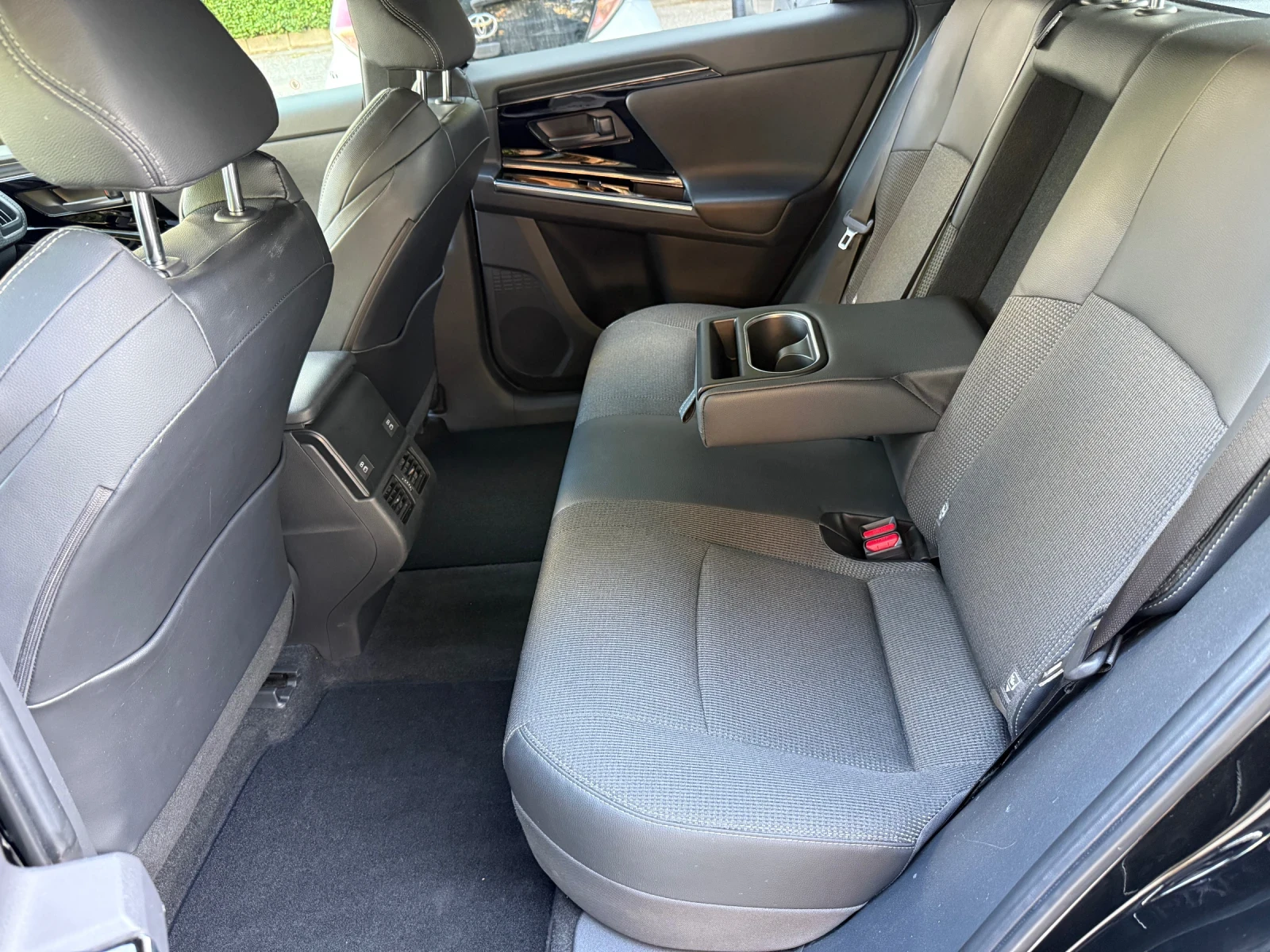 Toyota bZ4X Германия-NAVI/KAM/Full...ГАРАНЦИЯ!!, снимка 11 - Автомобили и джипове - 54838779