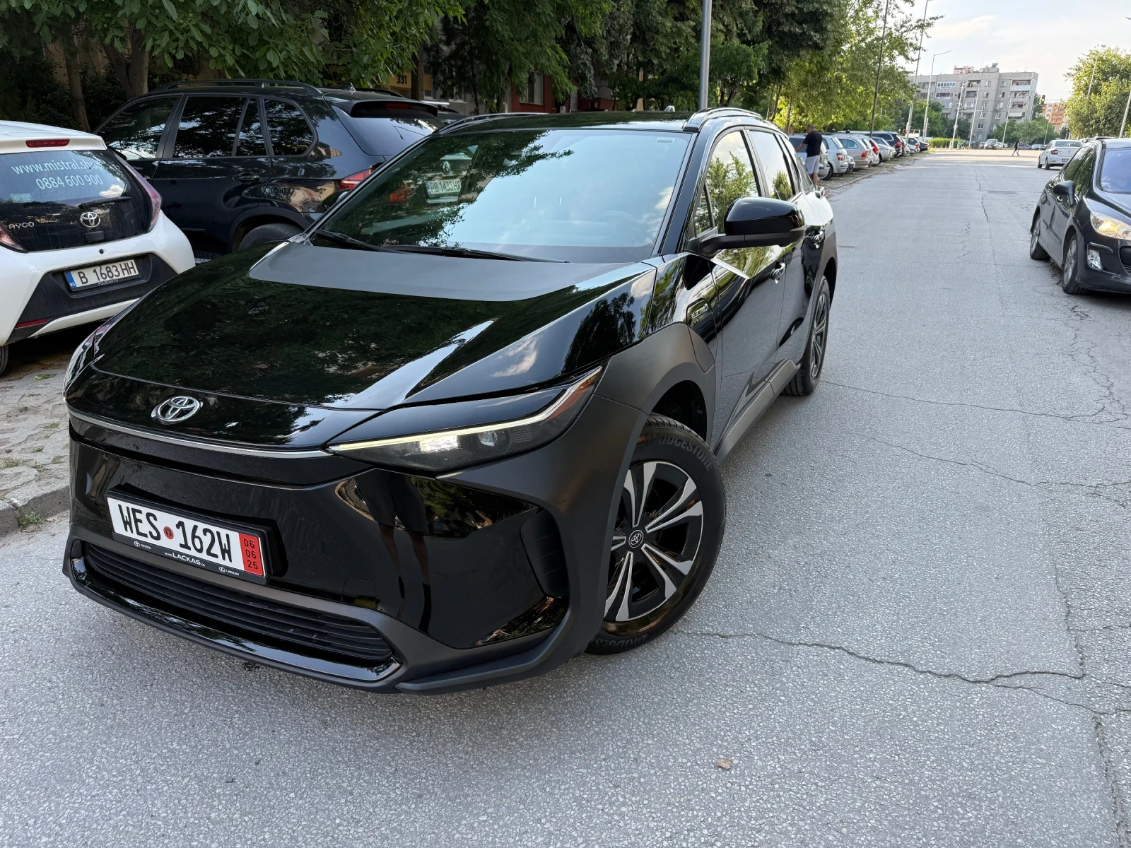 Toyota bZ4X Германия-NAVI/KAM/Full...ГАРАНЦИЯ!!, снимка 8 - Автомобили и джипове - 54838779