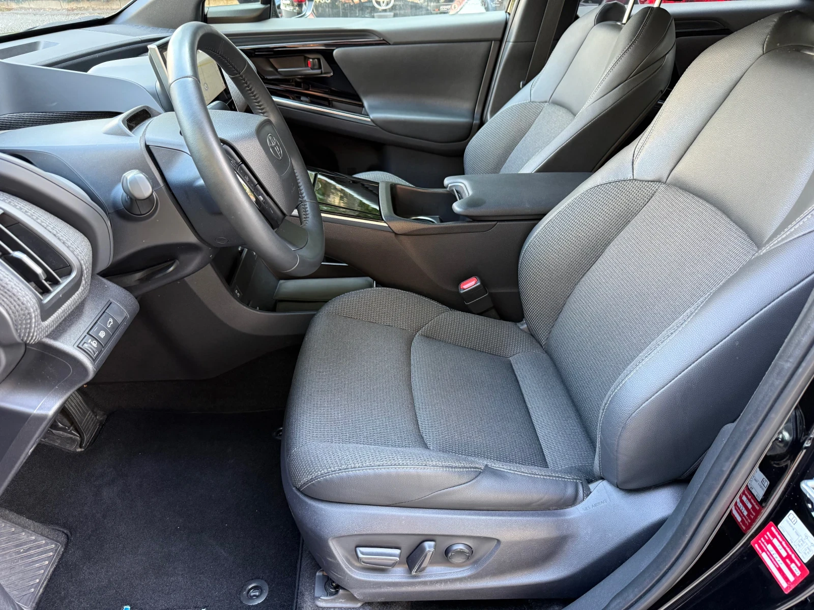 Toyota bZ4X Германия-NAVI/KAM/Full...ГАРАНЦИЯ!!, снимка 9 - Автомобили и джипове - 54838779