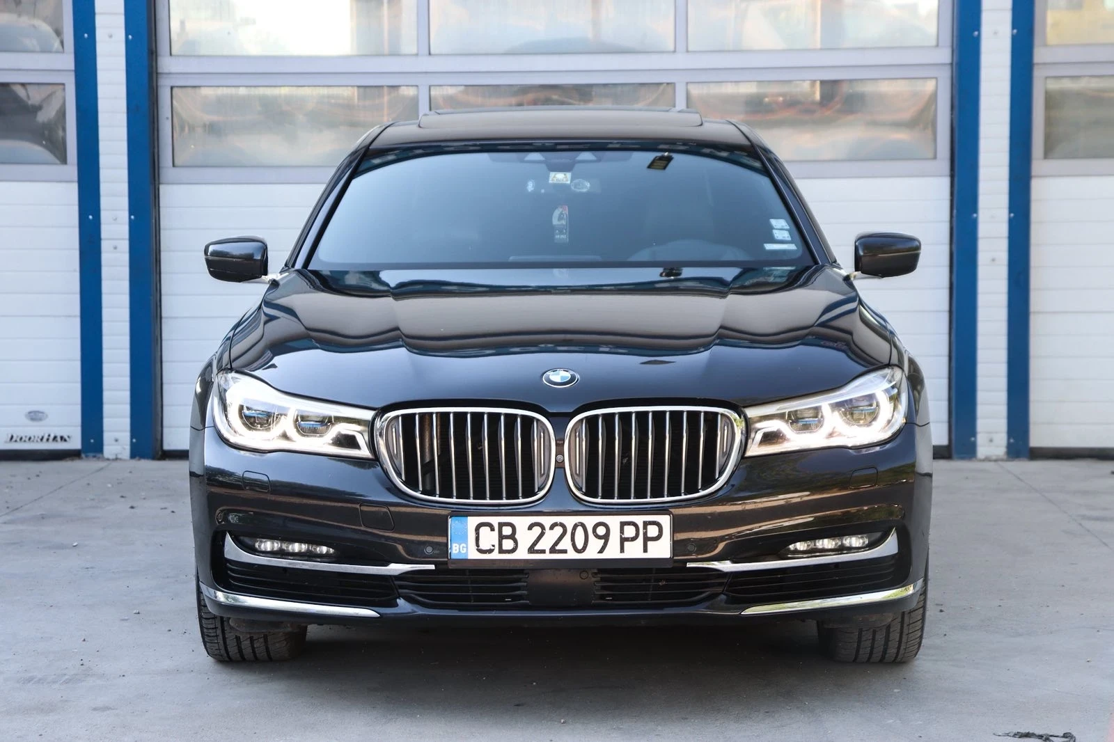 BMW 740 740d xd, снимка 2 - Автомобили и джипове - 55193831
