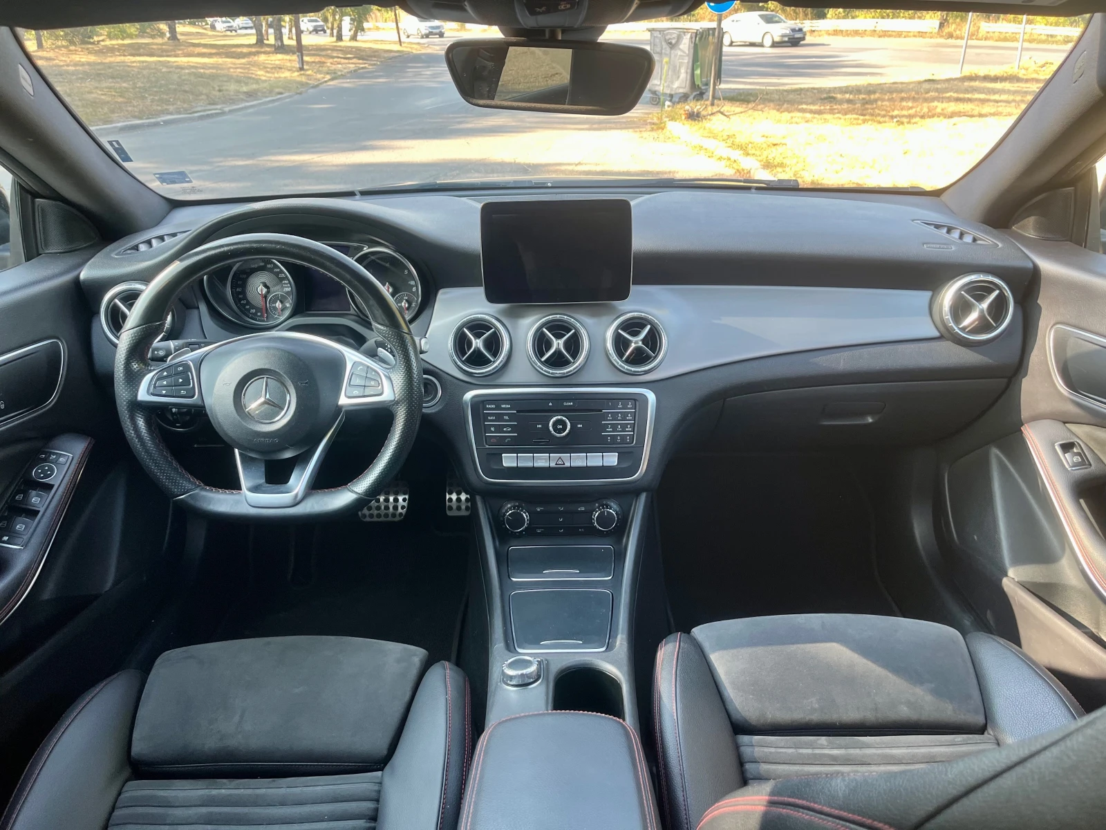 Mercedes-Benz CLA 180 | Mobile.bg � ����������� 12