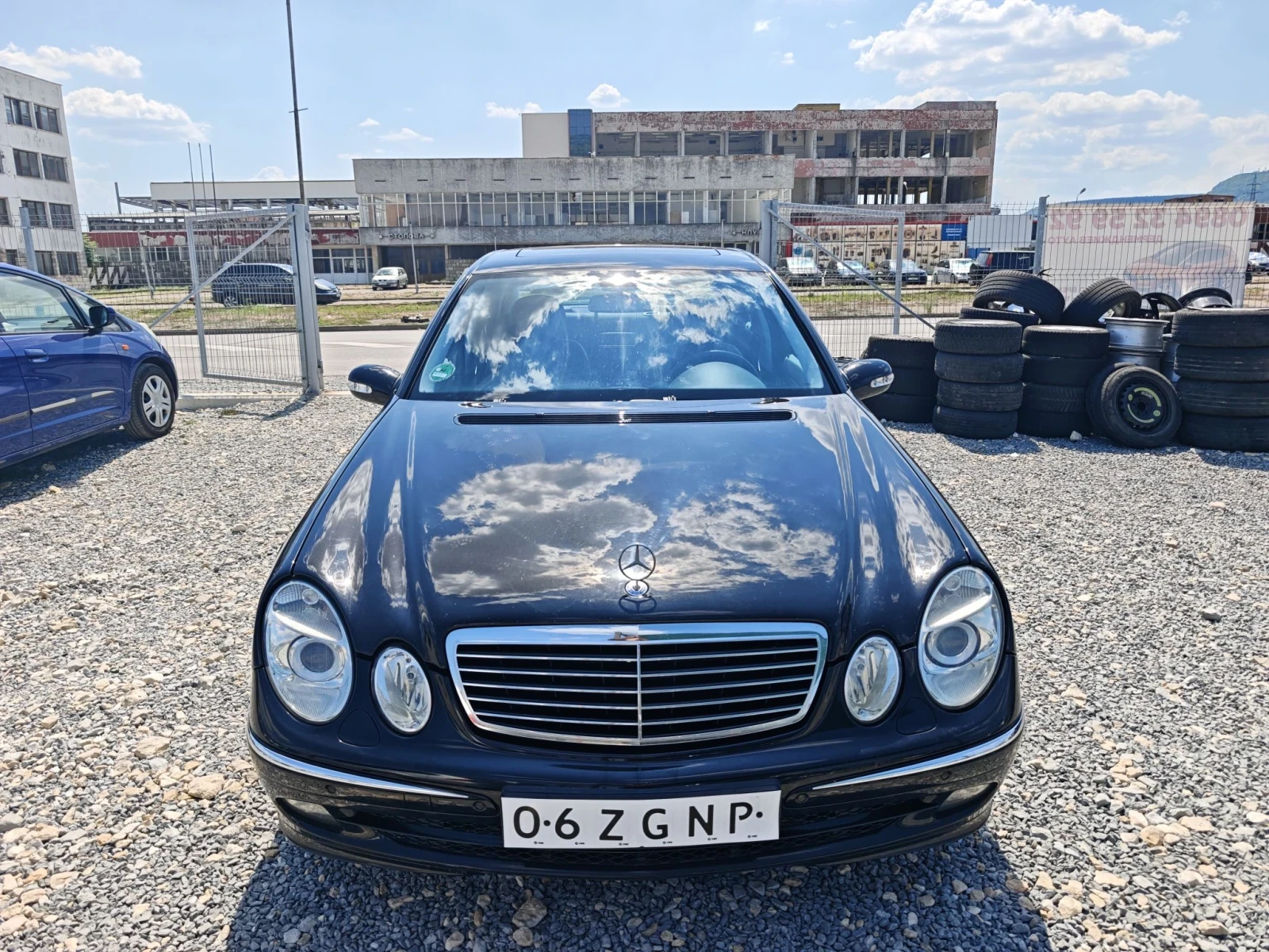 Mercedes-Benz E 320 3.2, снимка 2 - Автомобили и джипове - 55562824