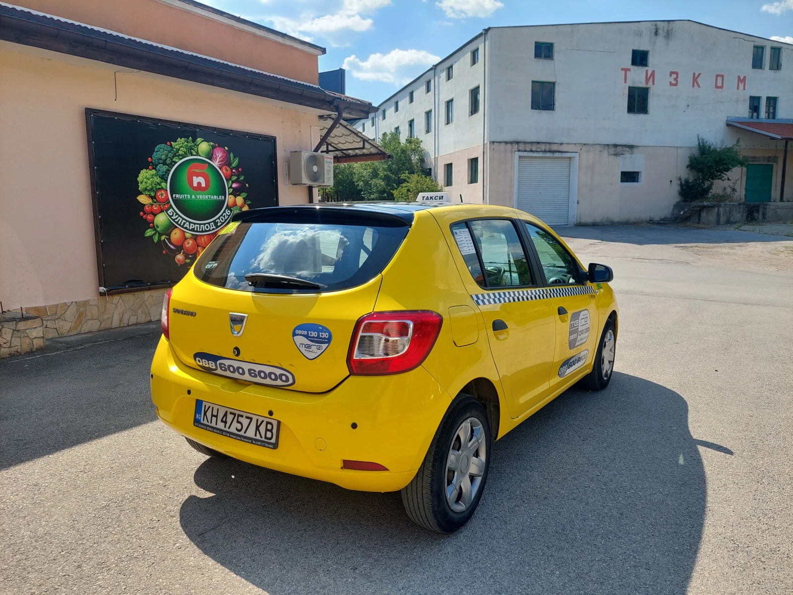 Dacia Sandero, снимка 6 - Автомобили и джипове - 55694414