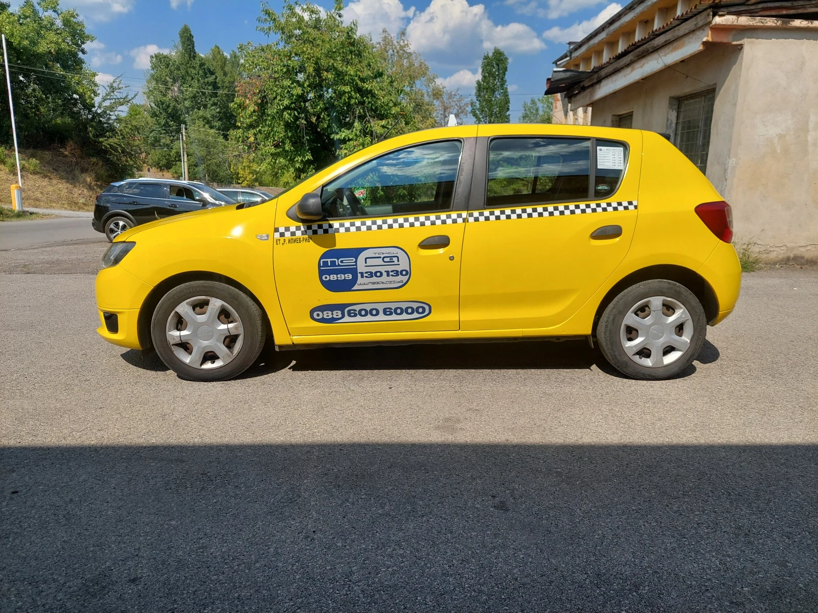 Dacia Sandero, снимка 4 - Автомобили и джипове - 55694414