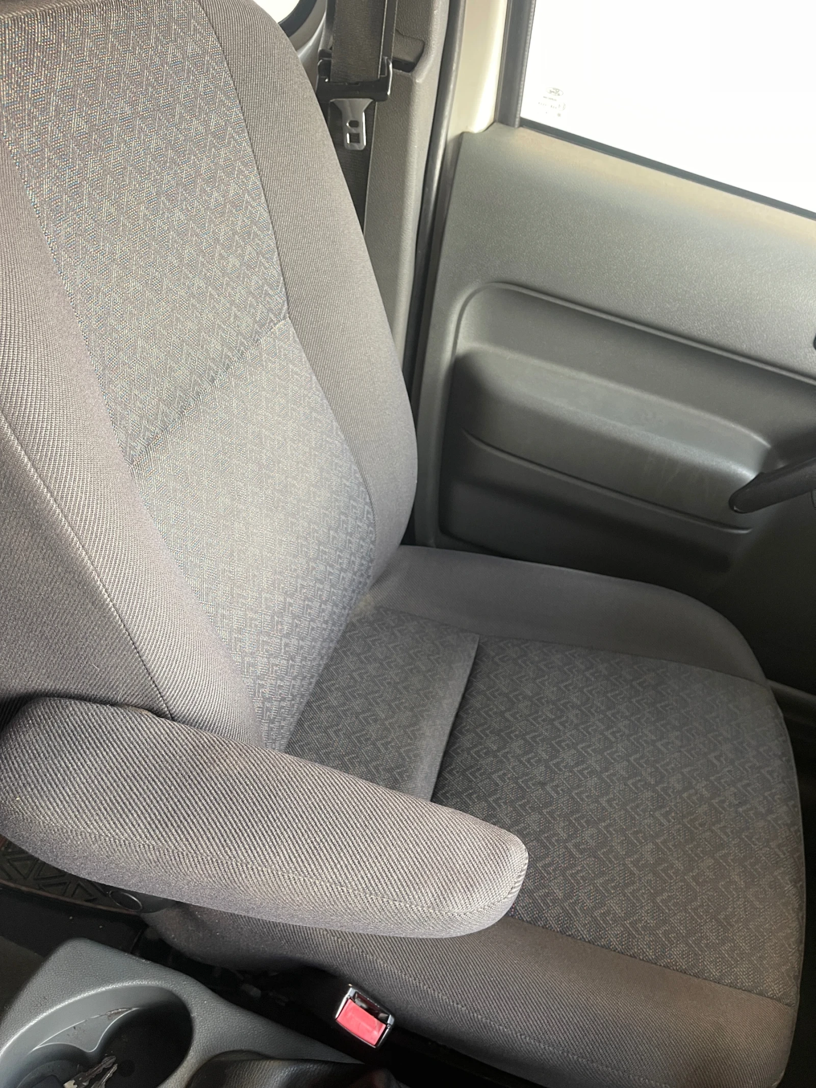 Ford Connect 1.8TDCI, снимка 16 - Автомобили и джипове - 56363838