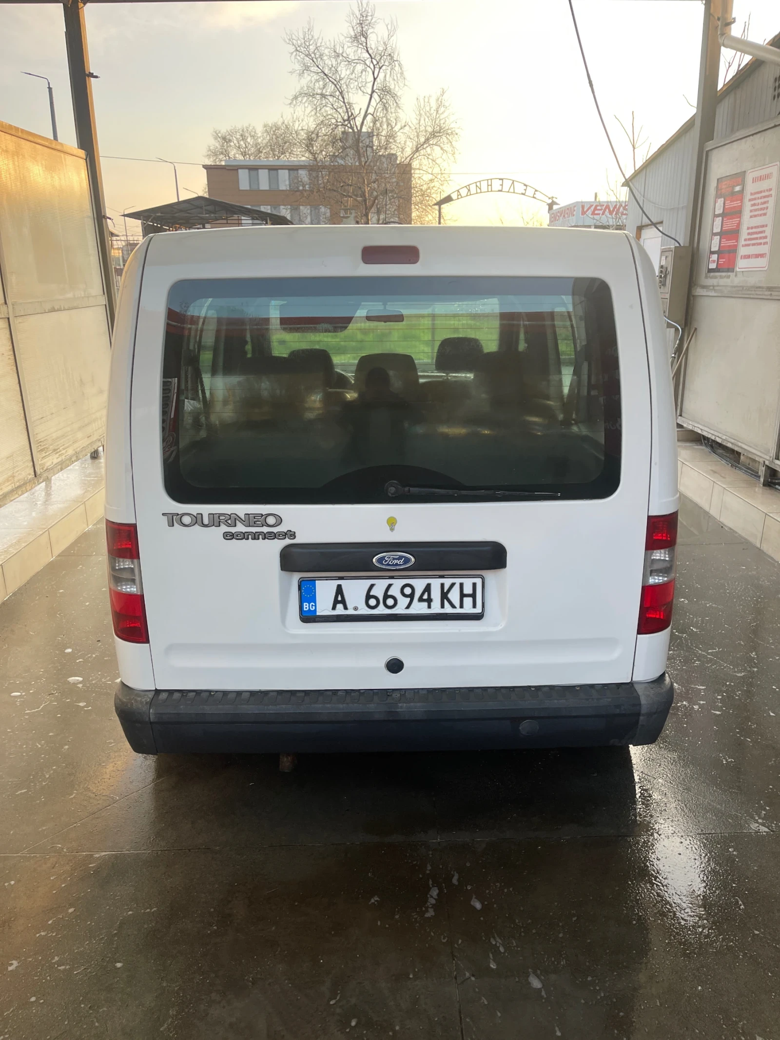 Ford Connect 1.8TDCI, снимка 7 - Автомобили и джипове - 56363838