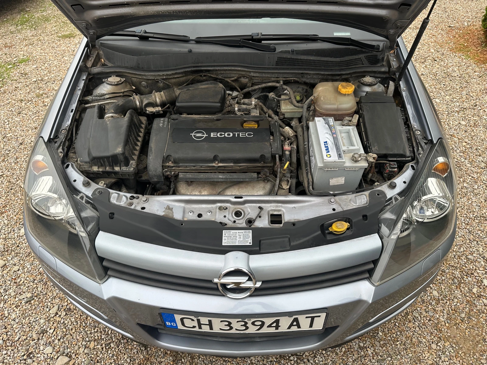 Opel Astra 1.6i TWINPORT, снимка 17 - Автомобили и джипове - 56745257