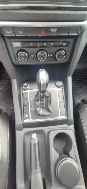 VW Amarok NOV/PALNA SERVIZNA ISTORIA/100% REALNI KILOMETRI/F - 54999 лв. - 99919469 11