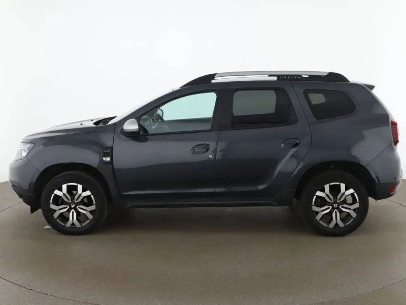 Dacia Duster, снимка 1 - Автомобили и джипове - 48754835