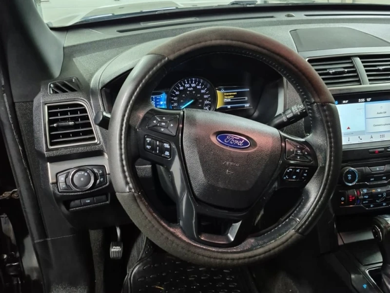 Ford Explorer 2018 XLT * БЕЗ ПЪРВОНАЧАЛНА ВНОСКА* , снимка 11 - Автомобили и джипове - 53007501