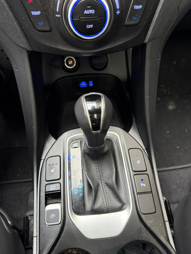 Hyundai Santa fe 2.2CRDI* AWD* Facelift, снимка 4 - Автомобили и джипове - 53386803