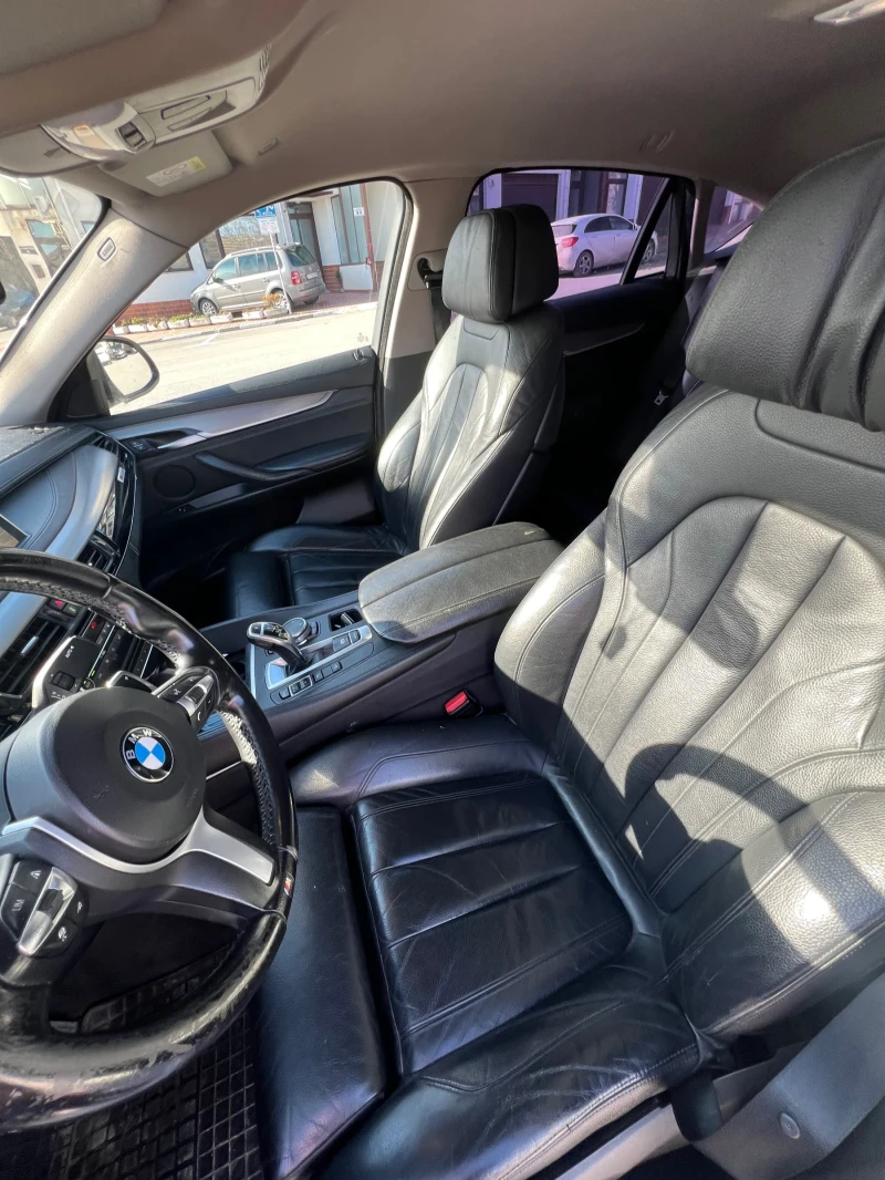 BMW X6 xDrive30D* M-Perf* КАСКО* Distronic* СМЕНЕНА ВЕРИГ, снимка 9 - Автомобили и джипове - 53477518