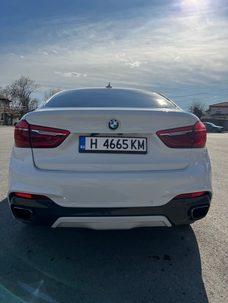 BMW X6 xDrive30D* M-Perf* КАСКО* Distronic* СМЕНЕНА ВЕРИГ, снимка 7 - Автомобили и джипове - 53477518