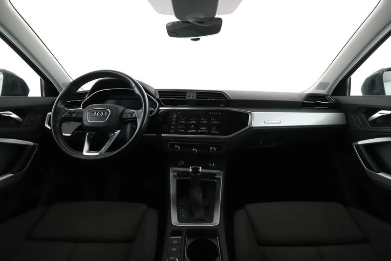Audi Q3 Sportback 45 TFSIe, снимка 13 - Автомобили и джипове - 55410425