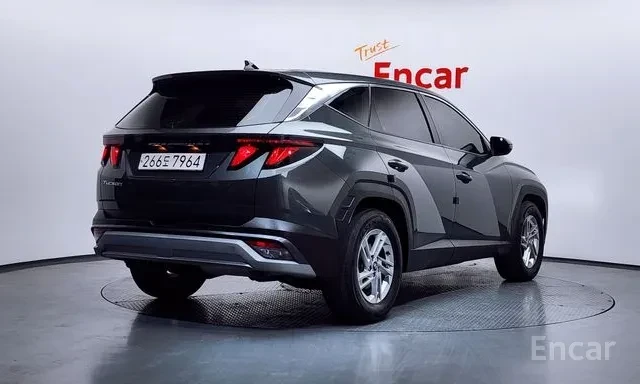 Hyundai Tucson NX4 / 2WD / ЛИЗИНГ, снимка 2 - Автомобили и джипове - 55469169