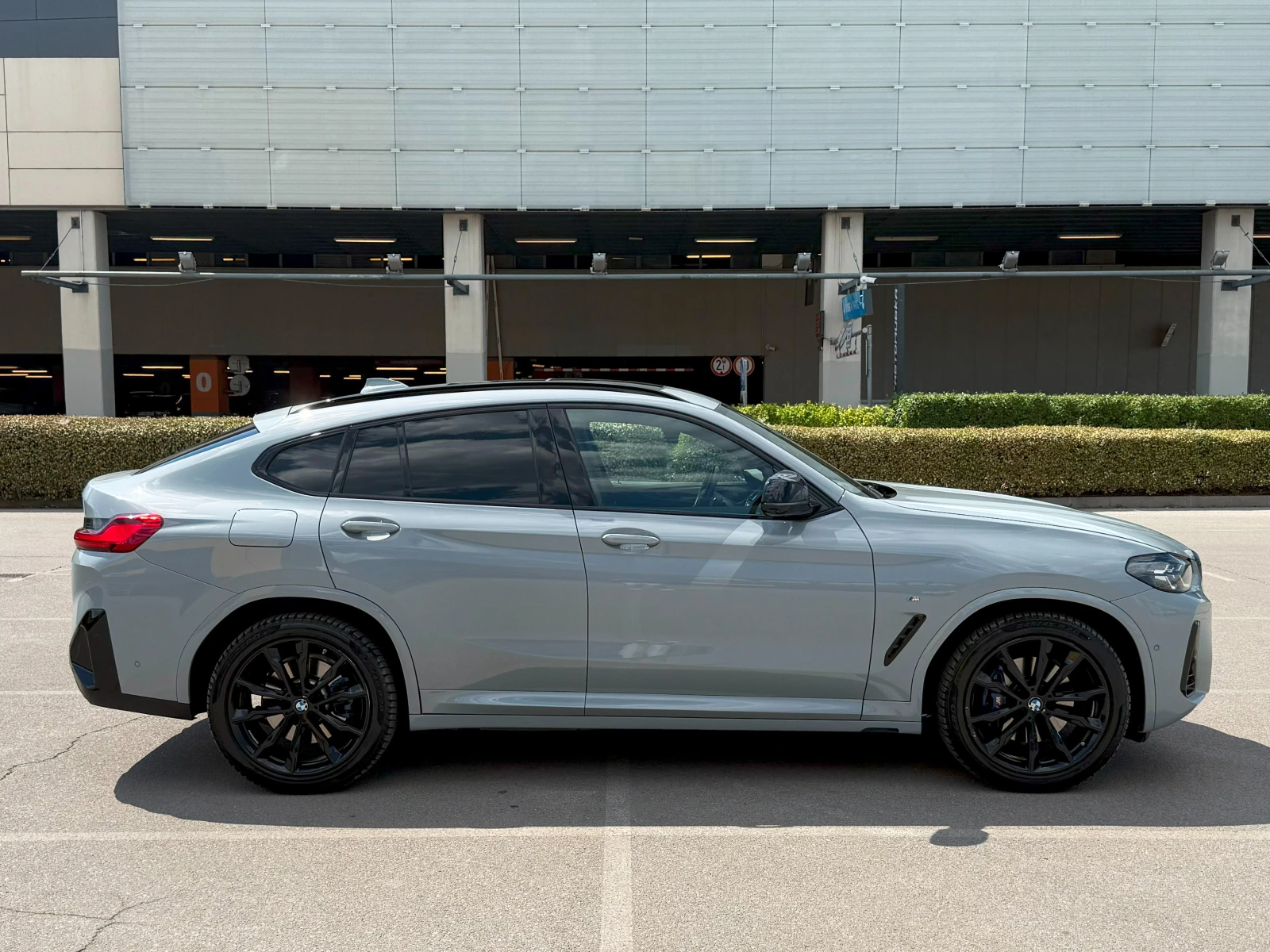 BMW X4 M40i - изображение 6
