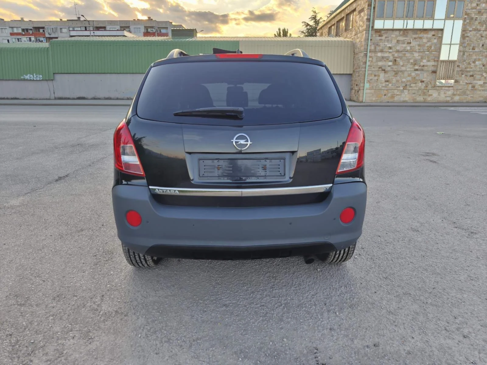 Opel Antara 2.4i * Facelift* Автомат* 4X4* Cosmo*  - изображение 3