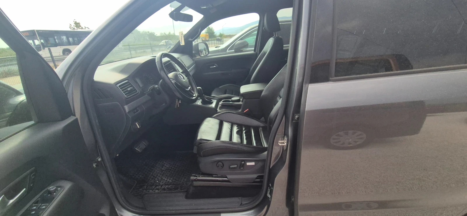 VW Amarok NOV/PALNA SERVIZNA ISTORIA/100% REALNI KILOMETRI/F | Mobile.bg   15